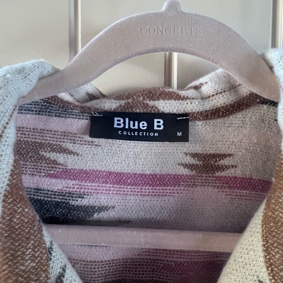 Pink Navajo Pattern Shacket - Picture 3 of 5